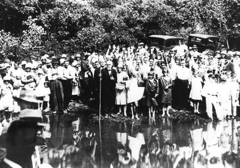 River baptism service, 1930. Franklin County, Virginia. <br>
(Blue Ridge Heritage Archives, Ferrum College/Franklin County Bicentennial Collection)